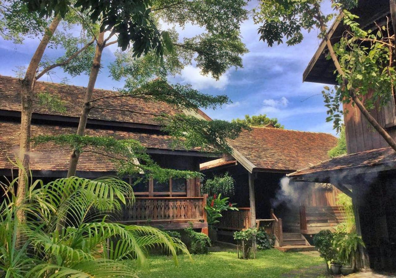 Tanita House Bed & Breakfast Chiang Mai Exterior photo
